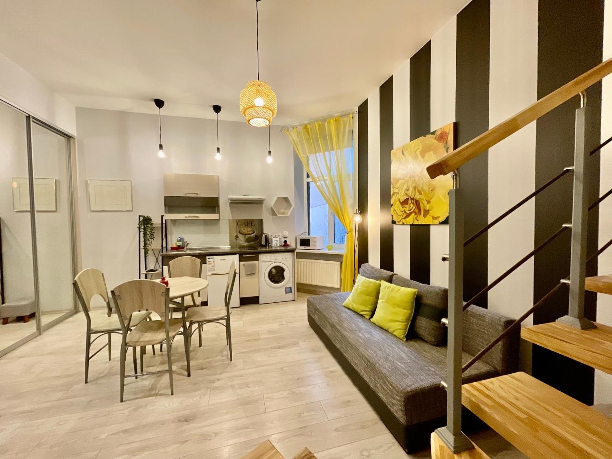 Apartments In Art Nouveau District Рига Екстериор снимка