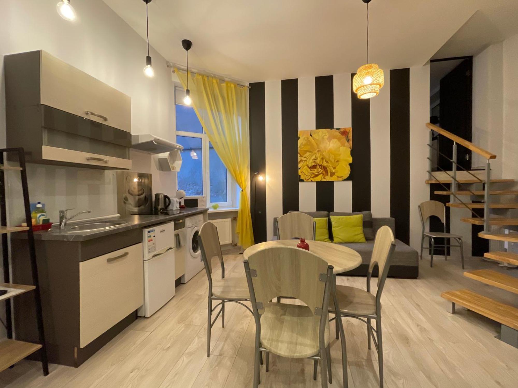 Apartments In Art Nouveau District Рига Екстериор снимка